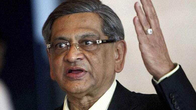 Be realistic, says Pak daily on Krishna's trip