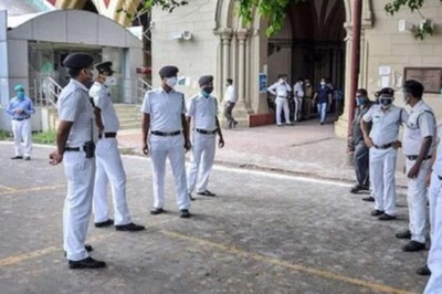 Allegations of Violence Mark Bypolls in Two West Bengal Civic Bodies