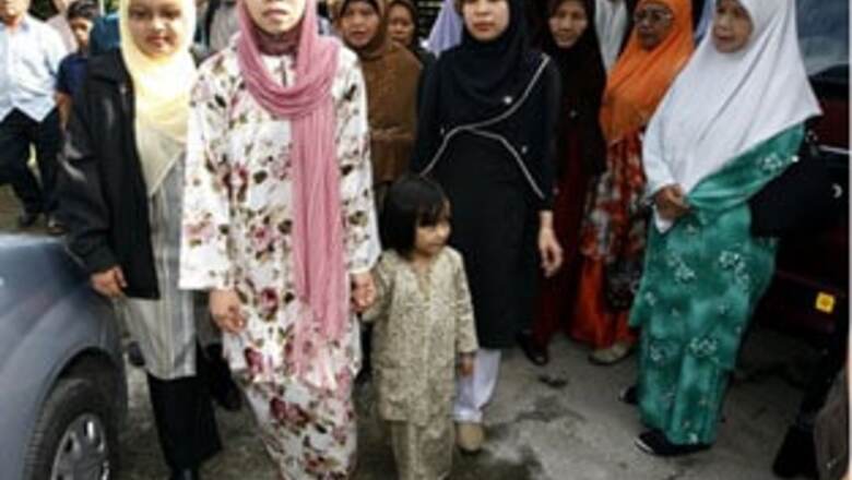 Too late for Malaysian ex-model to appeal against caning