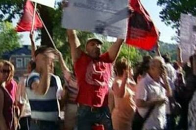 Protesters break into Iranian embassy in Sweden