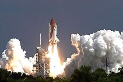 Atlantis on mission to space station