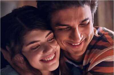 Dil Bechara Celeb Review: Sushant Singh Rajput Hailed as the Brightest Star in Sky