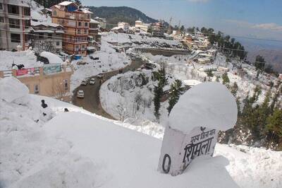 Shimla, Manali Wrapped in Snow, Treat for Tourists