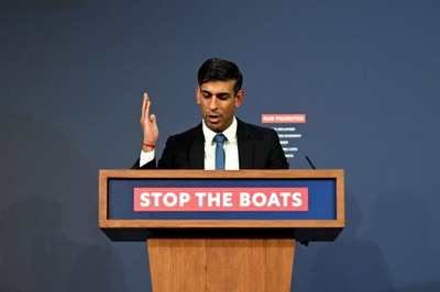 UK Inflation Falls Sharply to 4.6%, Lowest Level in 2 Years