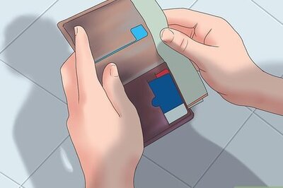 How to Make Money on eBay Selling Consignment for Others