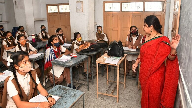 Why Indian Education System Needs to Change its Questions for Better Assessment