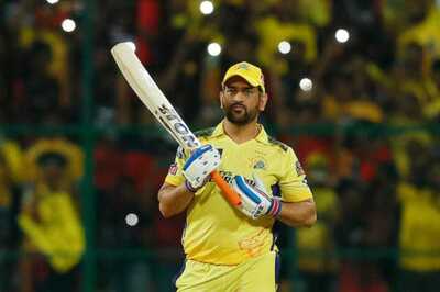 IPL 2023: 'Mahi Mania' at Chepauk as MS Dhoni Walks Out to Bat in CSK's Win Over DC - WATCH
