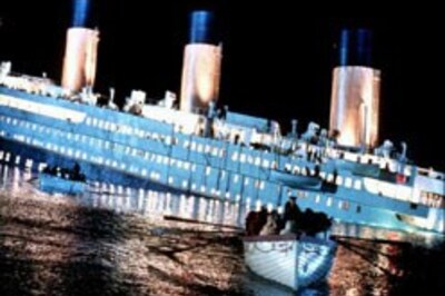 Titanic director says go digital