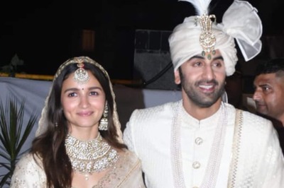 Alia Bhatt Changes Instagram DP to This Stunning Wedding Pic With Husband Ranbir Kapoor