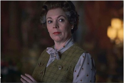 Olivia Colman Says Shooting for The Crown will Be a 'Hard Act to Follow'