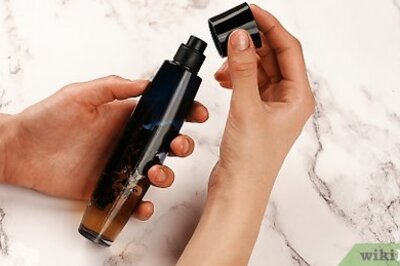 3 Simple Ways to Open and Fill Perfume Travel Bottles