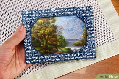 How to Frame Fall Foliage for Decoration