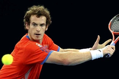Murray advances into last 16 at Toronto