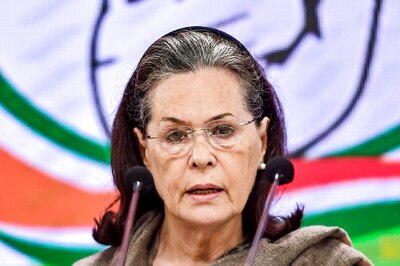Farmers' Agitation on Path Shown by Mahatma Gandhi Will Be Successful, Says Sonia Gandhi