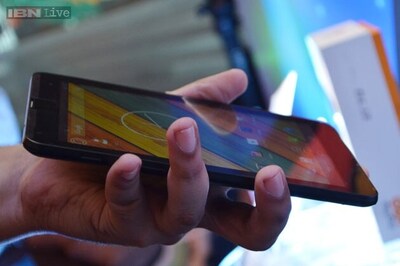 Android grabs 70 per cent of the tablet market, Apple's market share slips to 25 per cent: Survey