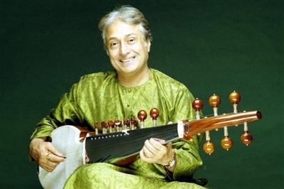 Sarod Maestro Amjad Ali Khan Is All Praises for Karan Johar