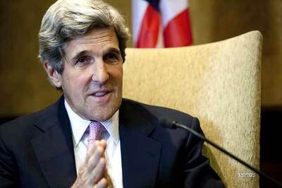 Kerry meets Karzai, praises plans for Afghan elections