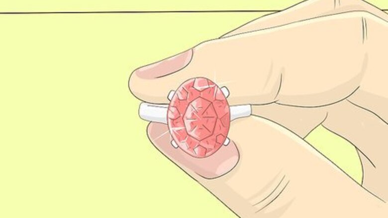 How to Sell Diamond Rings