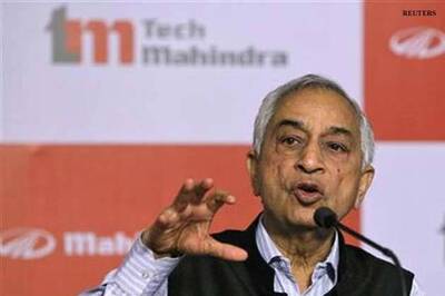 Tech Mahindra, Satyam to hire up to 10,000 staff