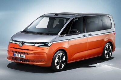 2022 Volkswagen Multivan Unveiled as a Successor to Caravelle MPV, Highlights Modern Design
