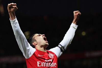 Will do everything to keep van Persie: Wenger