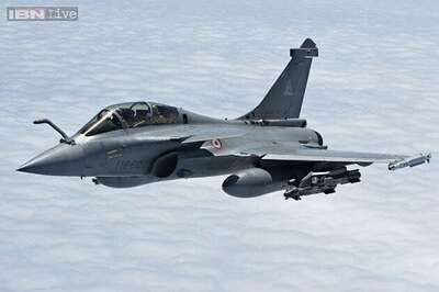 France offers India 36 Rafale fighters for IAF at the same rate as its own air force