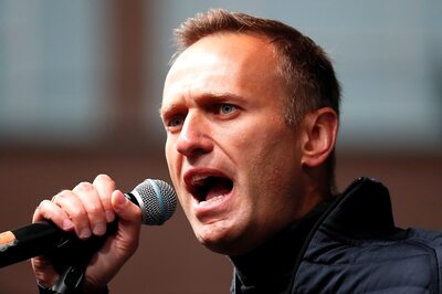Russia Defies Sanctions Threat Over Poisoning of Alexei Navalny