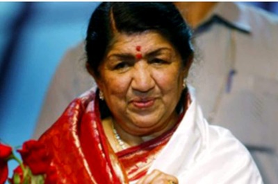 Lata Mangeshkar in ICU After Health Deteriorates; Doctor Says 'Aggressive Therapy' Continues