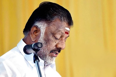 Sasikala's Bid to Capture Power a Daydream, Says Panneerselvam