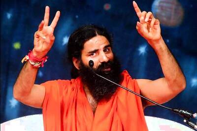 Ramdev to campaign against Congress in poll bound Gujarat