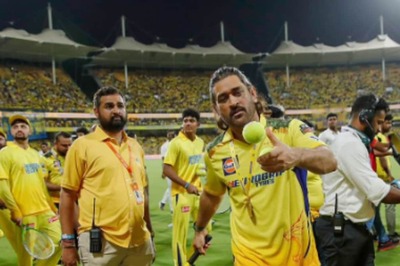 Watch: MS Dhoni Delivers Special 'Return Gift' To Fans At Chepauk