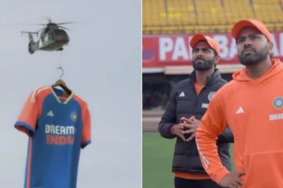 India's T20 World Cup Jersey: Rohit Sharma & Co 'Surprised' as New Tricolour T20I Kit Unveiled – WATCH