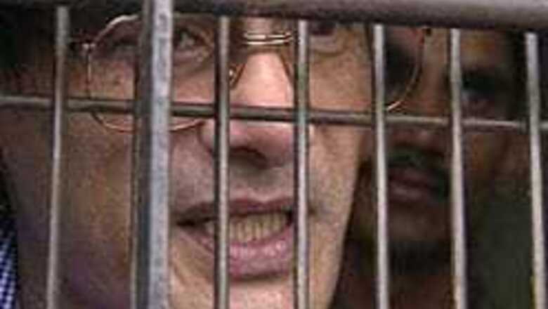 Old jail mates come to wish Sobhraj luck