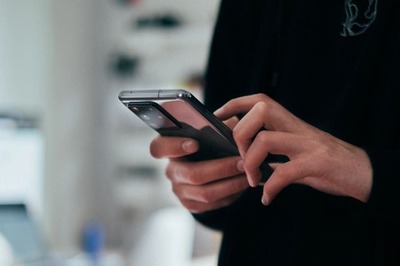 Using Mobile Phone Doesn't Increase Chances Of Brain Cancer: What The WHO-Backed Study Says