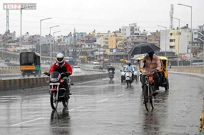 Rain in Bangalore brings temperature down
