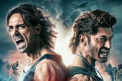 Crakk: Vidyut Jammwal, Arjun Rampal Look Intense As They Gear Up For The Ultimate Face-Off In New Poster
