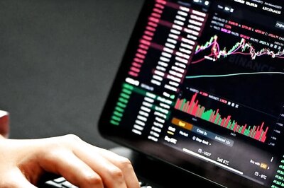 Stock Market Updates: Sensex Off Day's High, Rallies 400 Points, Nifty Above 24,650; Ola Electric Jumps 5%