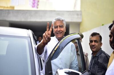 'Carry on the Good Work': Congress Rejects Punjab Chief Sunil Jakhar's Resignation