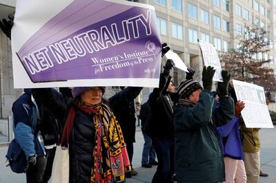 US Regulators Ditch Net Neutrality Rules as Legal Battles Loom