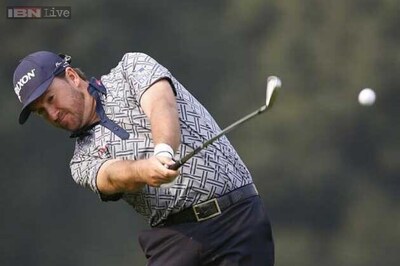 Graeme McDowell leads by two after first round in Shanghai