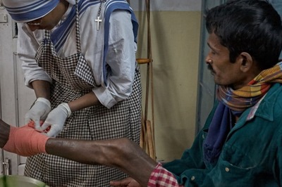 Mother Teresa's 25th Death Anniversary: Inspirational Quotes by the Nobel Prize Winner