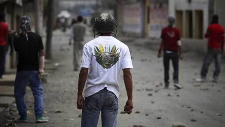 Omar reaches out: 52 stonepelters to be freed