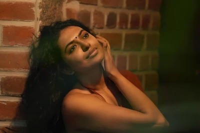 Shivani Rajashekhar's No-makeup Look In Maroon Saree Is Perfect For Dinner Date