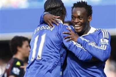 Essien magnificent as Chelsea beat Manchester City