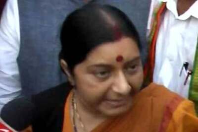 Lanka must persuade TNA to join talks: Sushma