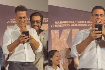 This Fun-Filled Interaction Between Akshay Kumar And Paparazzo Will Make Your Day