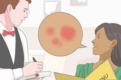 How to Avoid Food Allergies when Eating at Restaurants