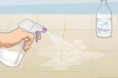 How to Clean a Greasy Floor