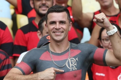 This Die-Hard Football Fan in Brazil Has His Entire Torso Tattooed With Club Jersey
