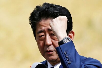 Shinzo Abe on Course for Landslide Win in Japan Vote: Poll